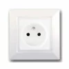 SIEMENS DELTA ONE SOCKET 2P+E KOMPLETT WEISS SIE003667 7